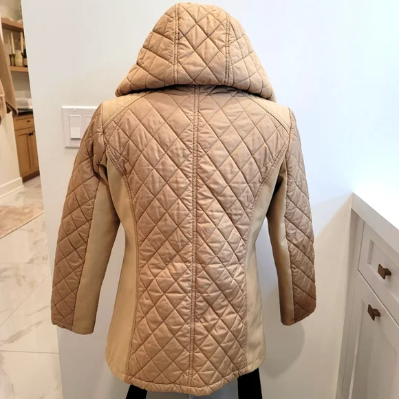 Ellen Tracy Quilted Hooded Jacket - Picture 4 of 13